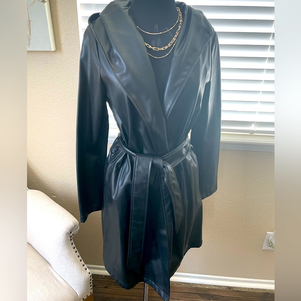 Zara faux leather coat size xs NWT